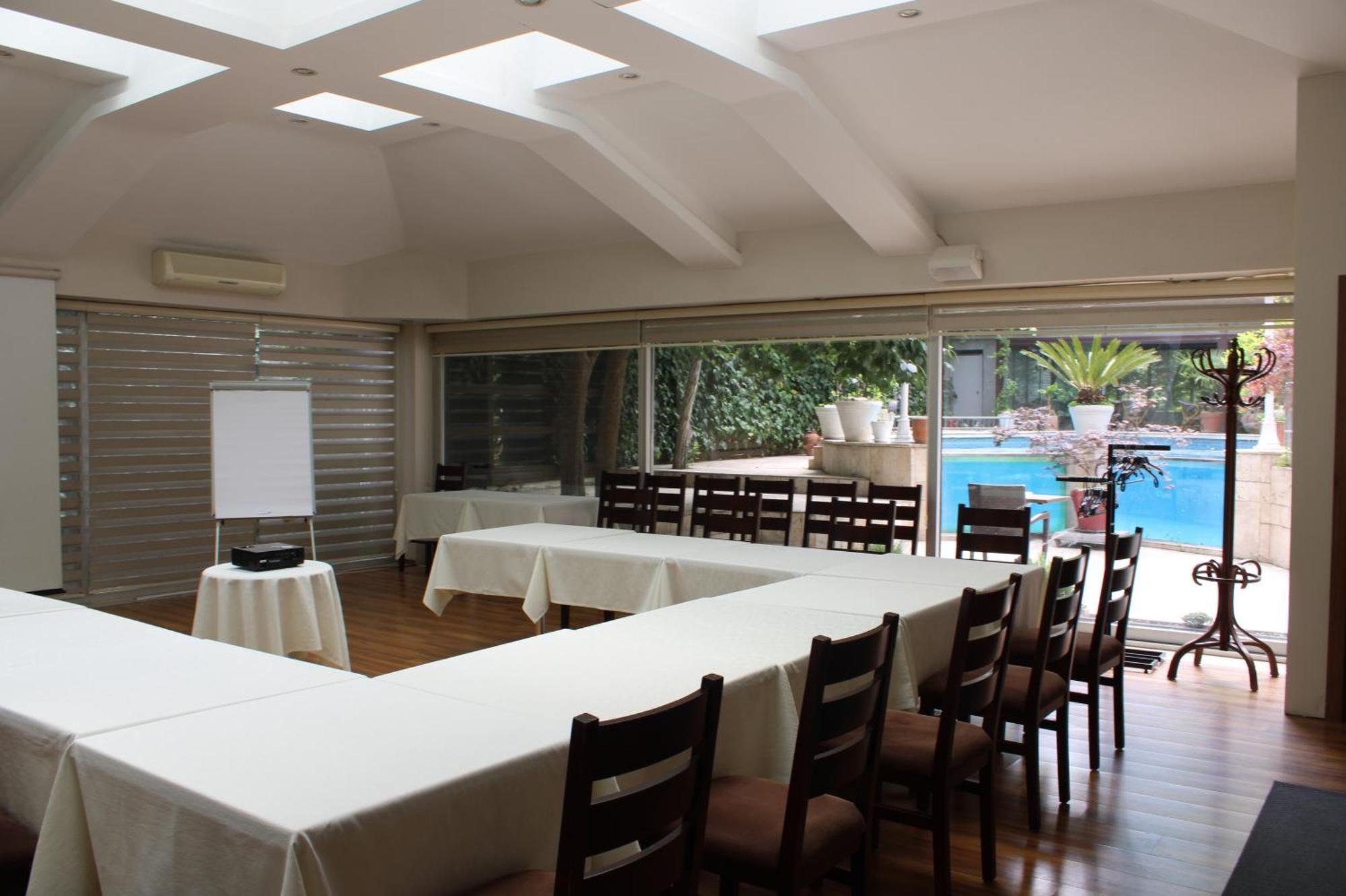 Villa Blanche Hotel Spa & Garden Pool Istanbul Bagian luar foto